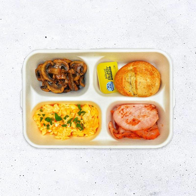 Warm Breakfast for One Pen Catering Scrambled Eggs / Mushrooms / Bacon & Dinner Roll