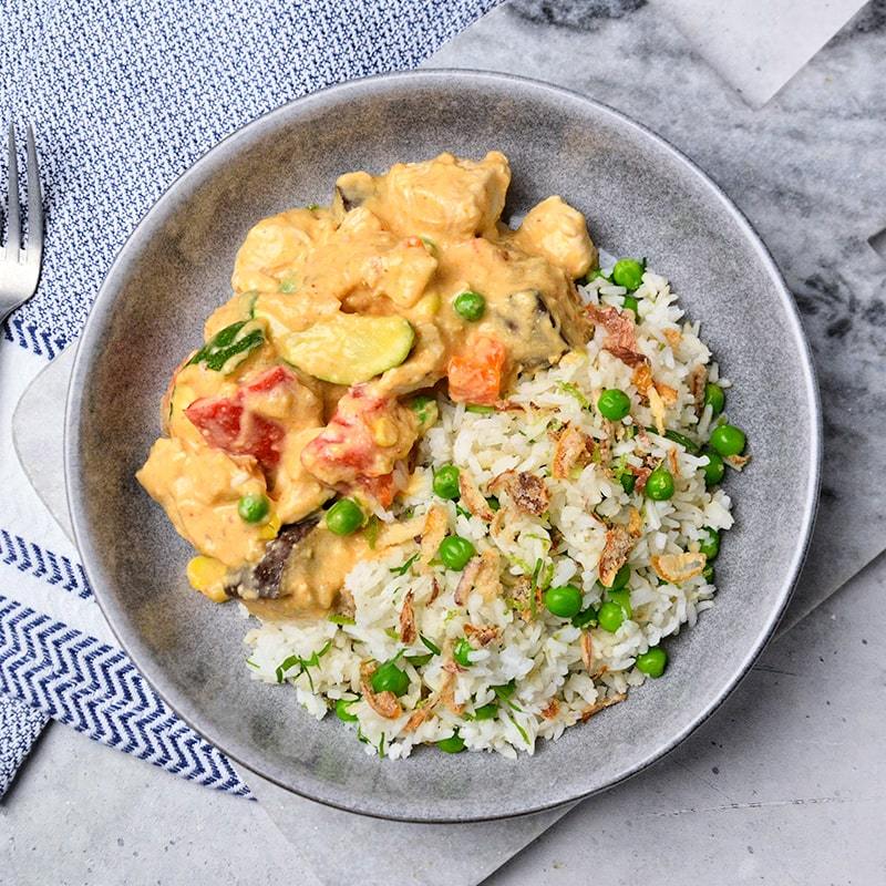 Thai Red Chicken Curry with Steamed Rice Pen Catering